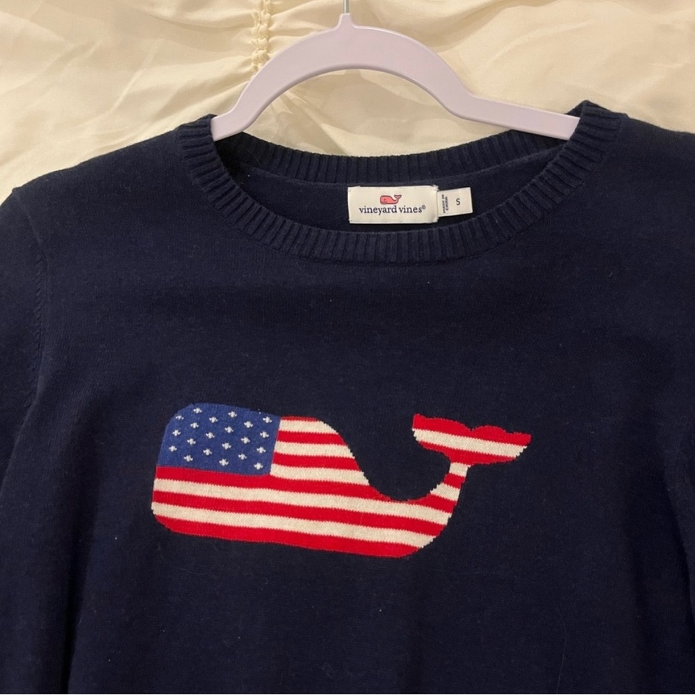 Vineyard vines flag sweater! Repost!!! :)))